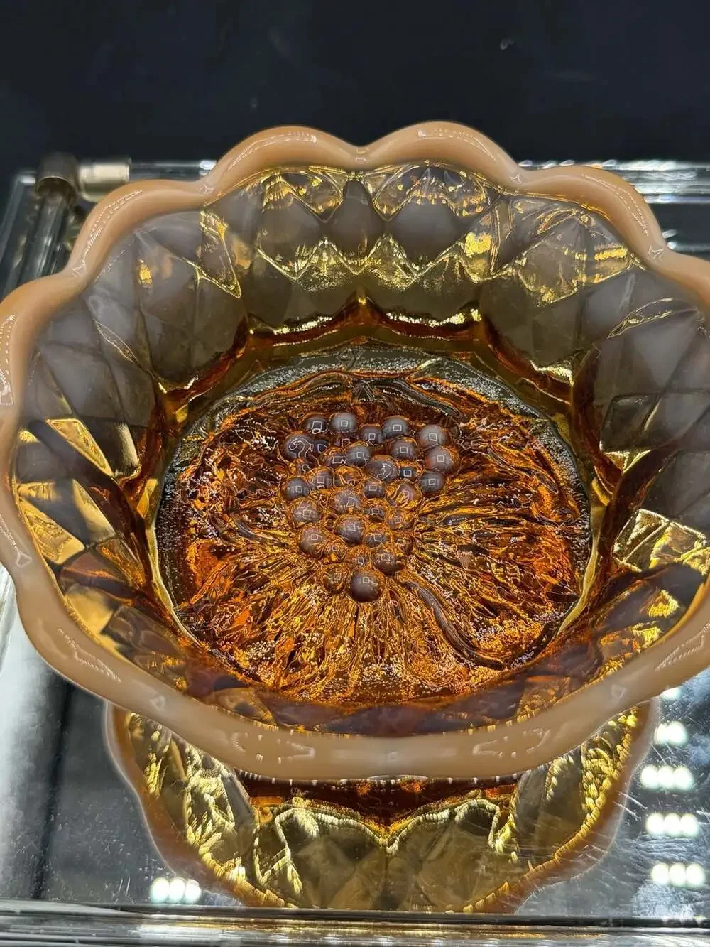 Vintage Fenton Art Glass Amber Opalescent Quilted Grape Pattern Scalloped Bowl